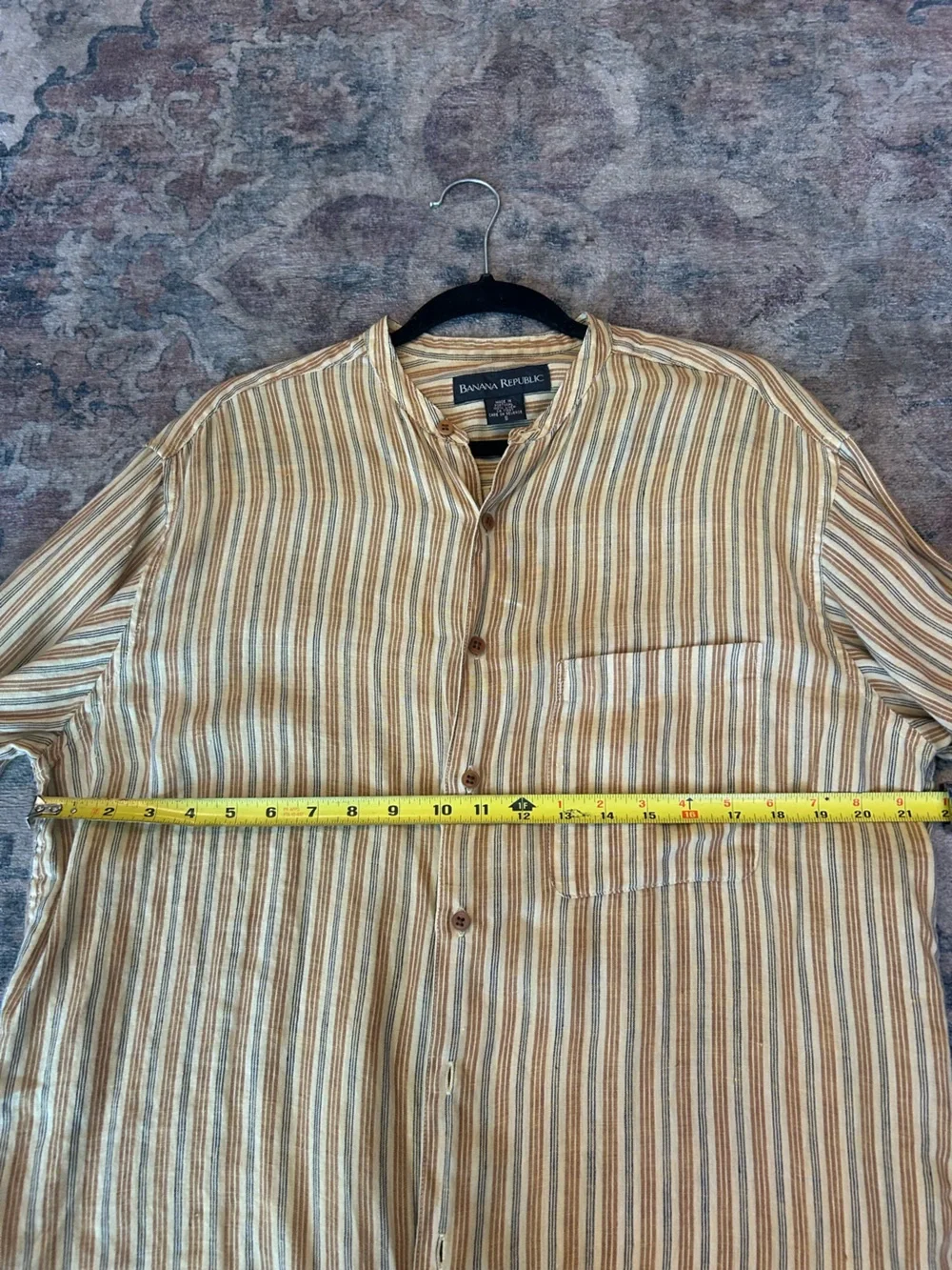 Banana Republic Men’s Striped Linen Shirt in Tan, Beige Navy Portugal Vintage S